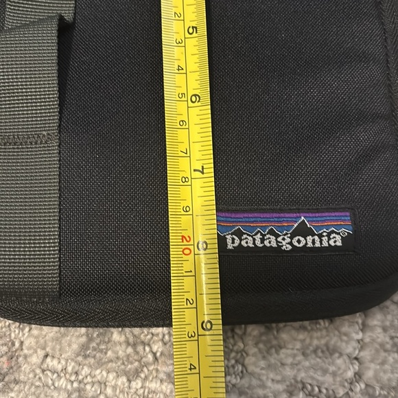 Patagonia padded mini zipper case - Picture 7 of 7
